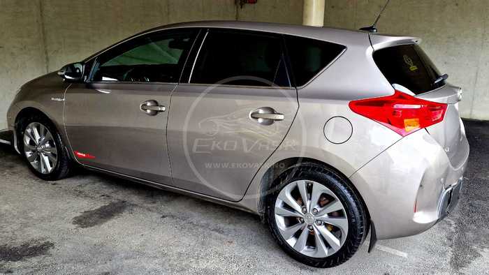Toyota Yaris etter Ekovask bilvask og Meguair's voks
